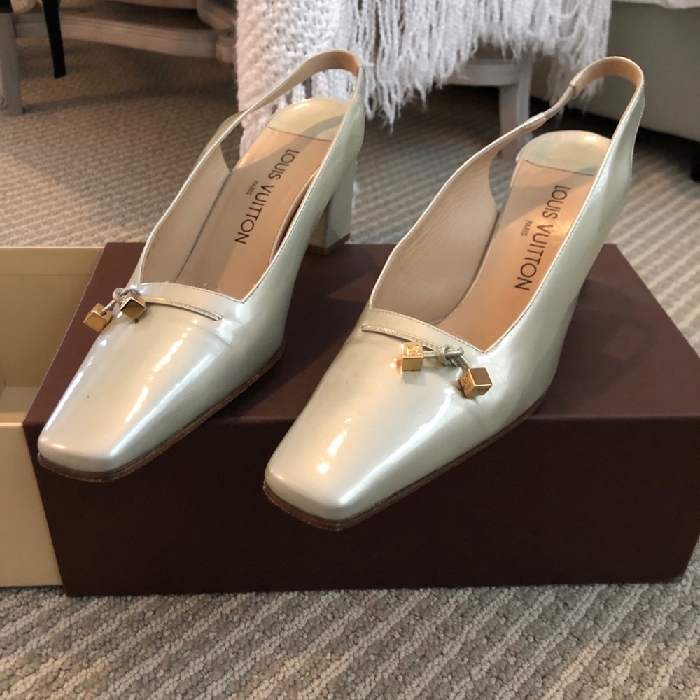 Louis Vuitton sling back pumps